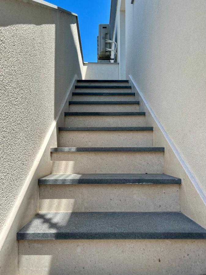 Apartment Rovci 2 Slatine Luaran gambar